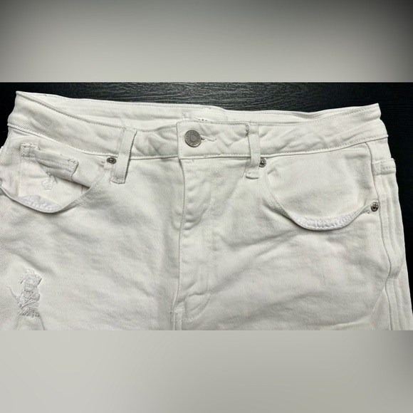 Risen white jean shorts size XL - Picture 3 of 9